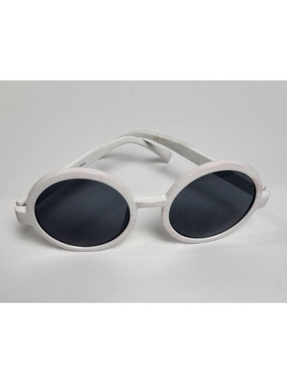 Twenty One Pilots Band Rare Collectible White Round Sunglasses